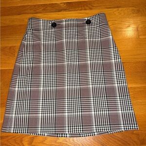 Ann Taylor Plaid A-Line Skirt | Black White Burgundy Check | Size 6